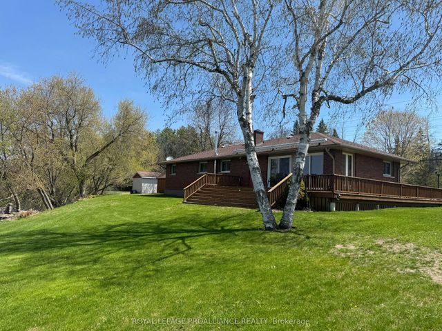 81 Scuttlehole Road, Belleville