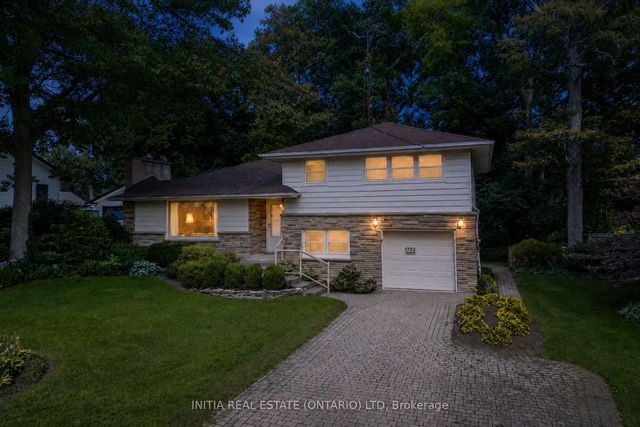 1732 Rutherglen Close, Sarnia