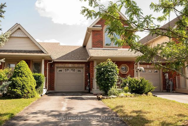 31 Hawthorn Street, Belleville