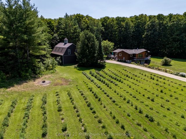 414616 Baseline Road, West Grey