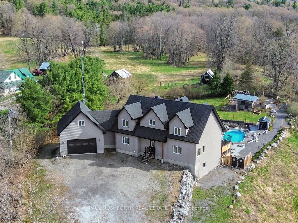 3968 Elphin Maberly Road, Frontenac