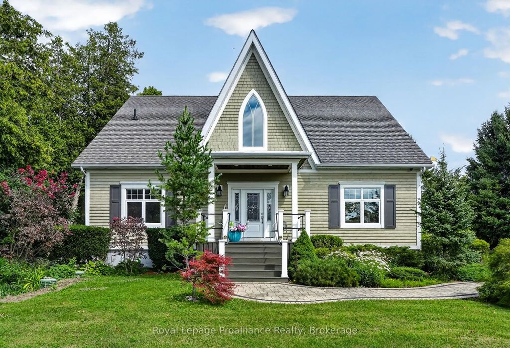 3889 Burnham Street N, Hamilton Township