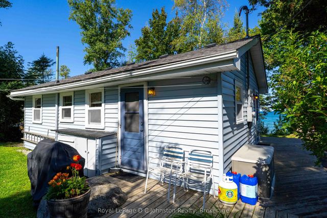 499 Bruce Road 13 Road, Native Leased Lands