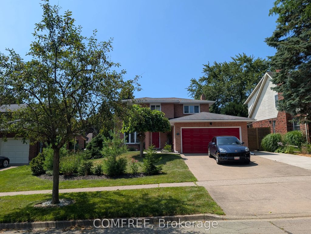 12 Millbridge Crescent, Pelham