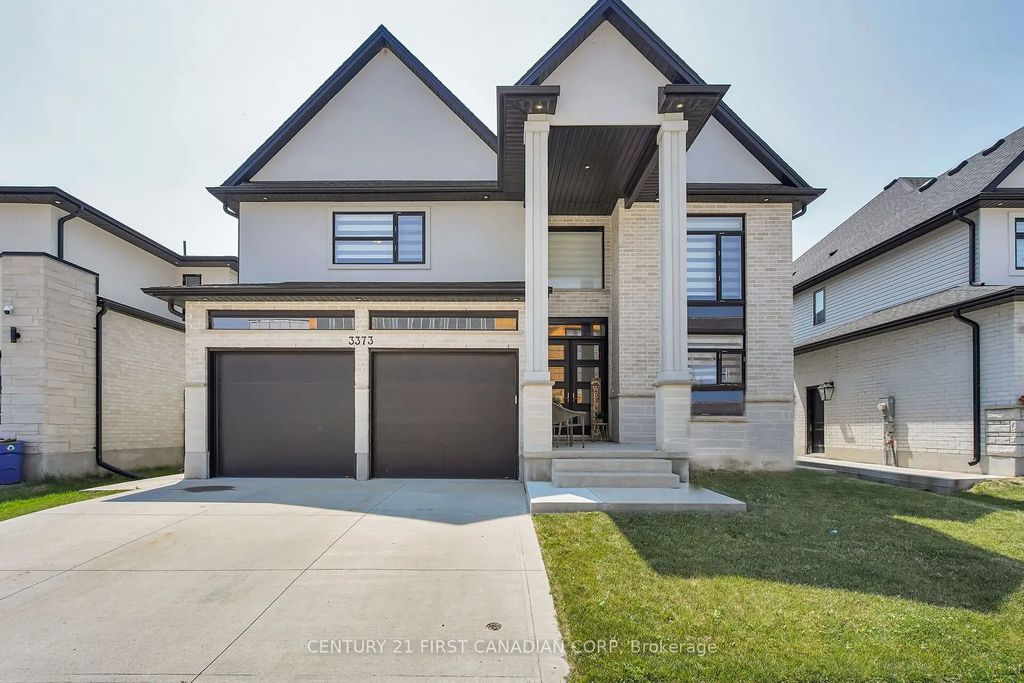 3373 Regiment Road, London South