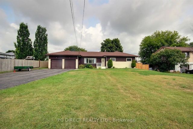 2402 Hamilton Road, Quinte West