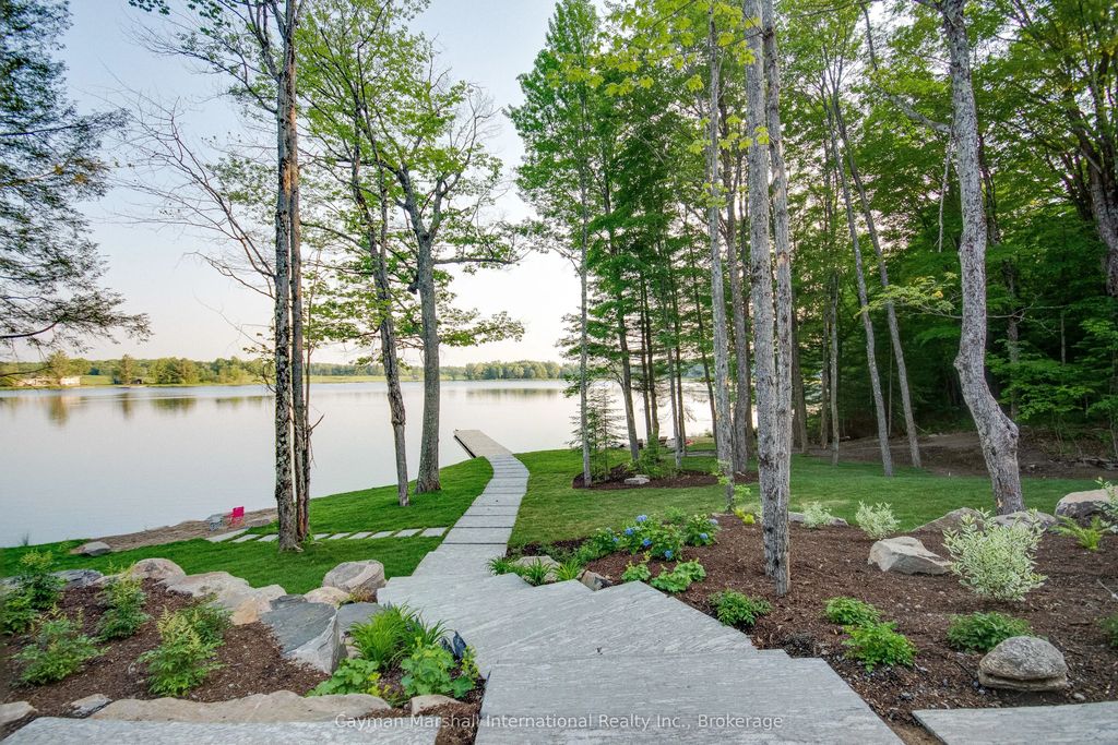 1331 South Monck Drive 4, Muskoka Lakes