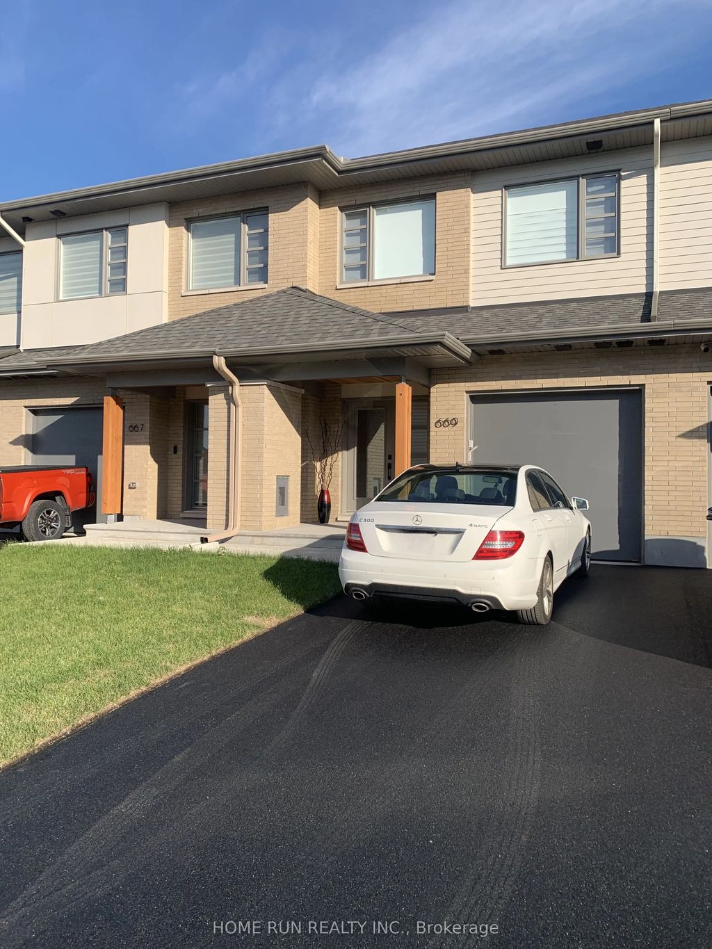 669 Honeydew Street, Blossom Park - Airport and Area