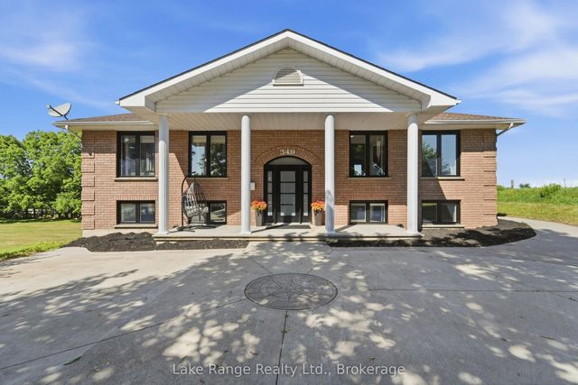 349 South Delhi Street, Huron-Kinloss