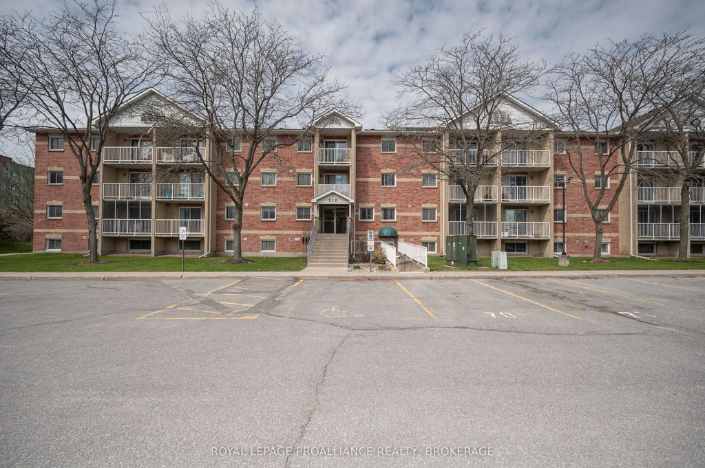 310 Kingsdale Avenue 313, Kingston