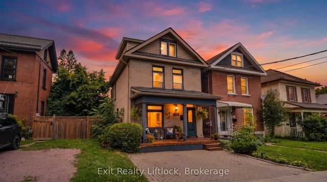 592 Sherbrooke Street, Peterborough