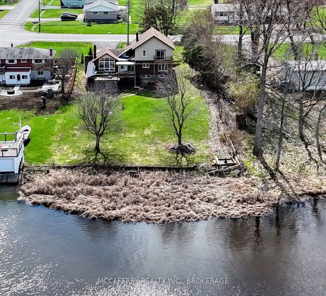 79 River Road, Greater Napanee