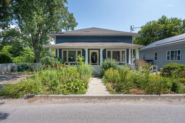 9 East Mary Street, Prince Edward County