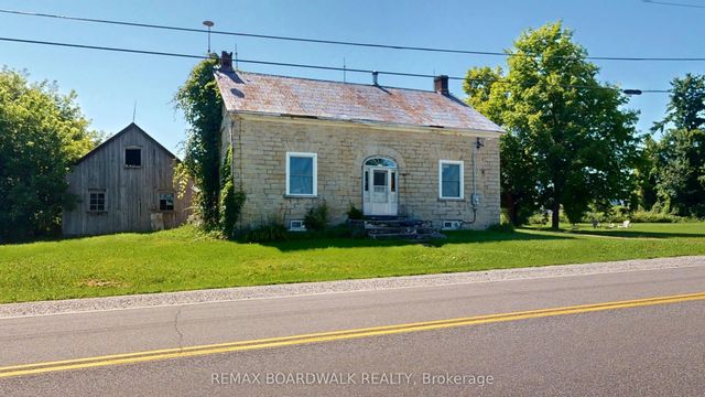 585 Fallbrook Road, Tay Valley