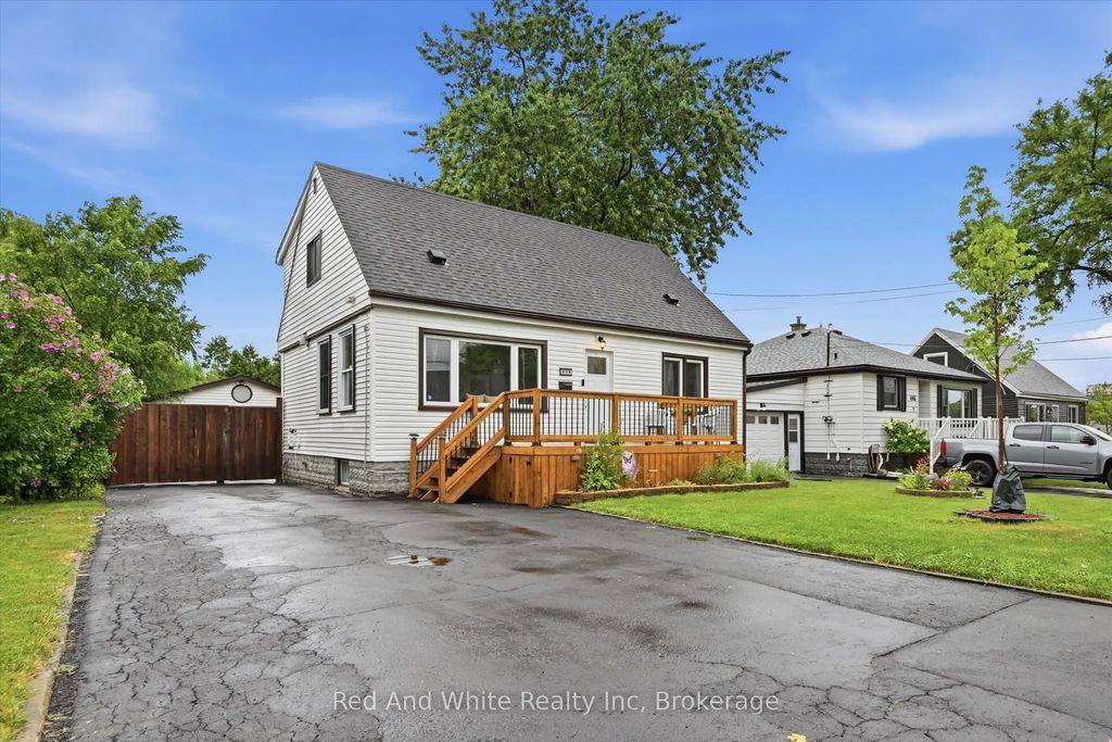 450 East 42nd Street, Hamilton