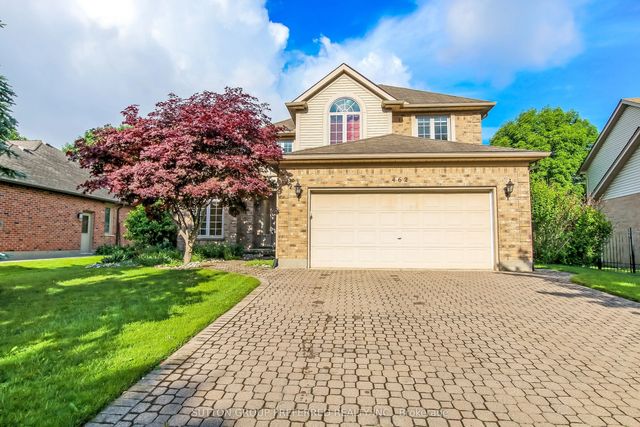462 Ambleside Drive, London North