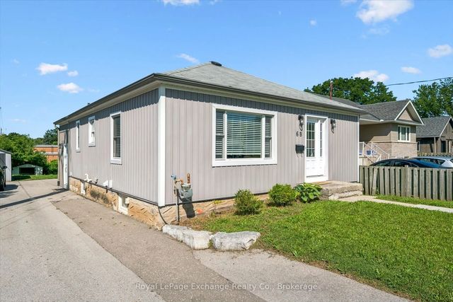 68 Elgin Street S, Cambridge