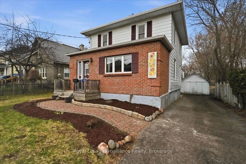 46 Victoria Street, Quinte West