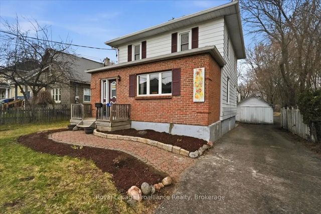 46 Victoria Street, Quinte West