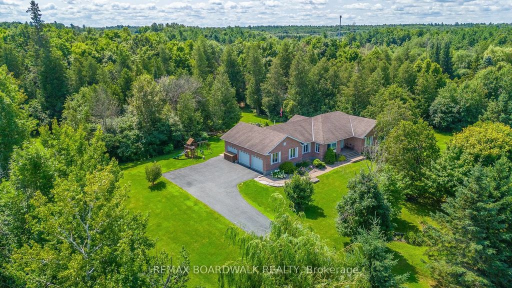 14 Panandrick View Drive, Kanata