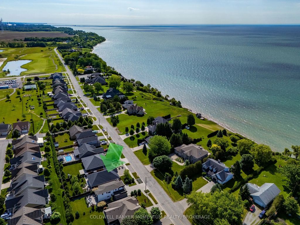 139 New Lakeshore Road, Norfolk