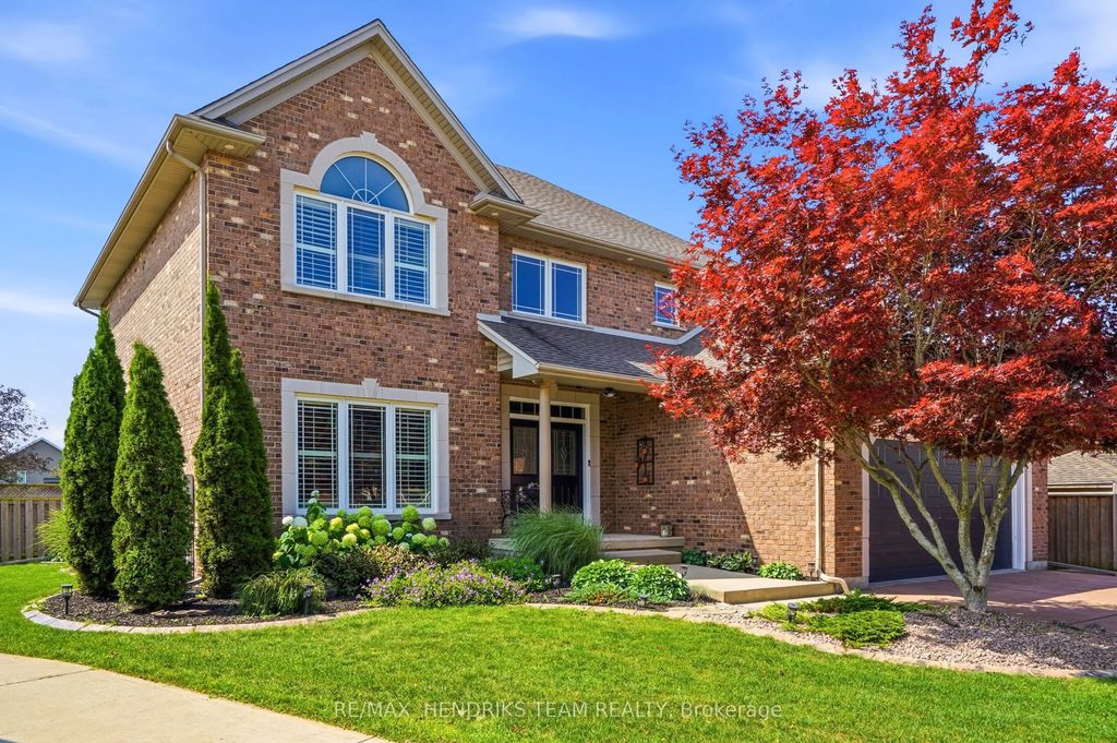 169 Michael Drive, Welland