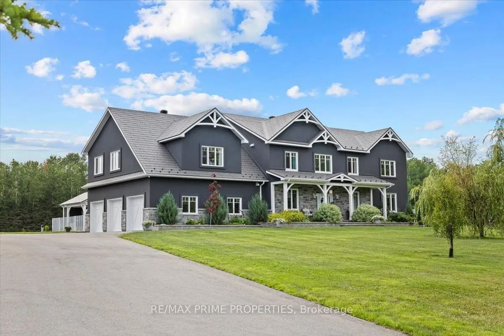 2440 Emmett Road, Orleans - Cumberland and Area