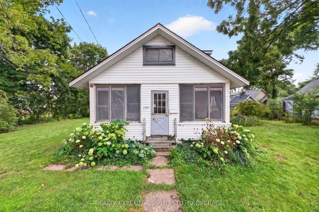 3907 Alexandra Road, Fort Erie