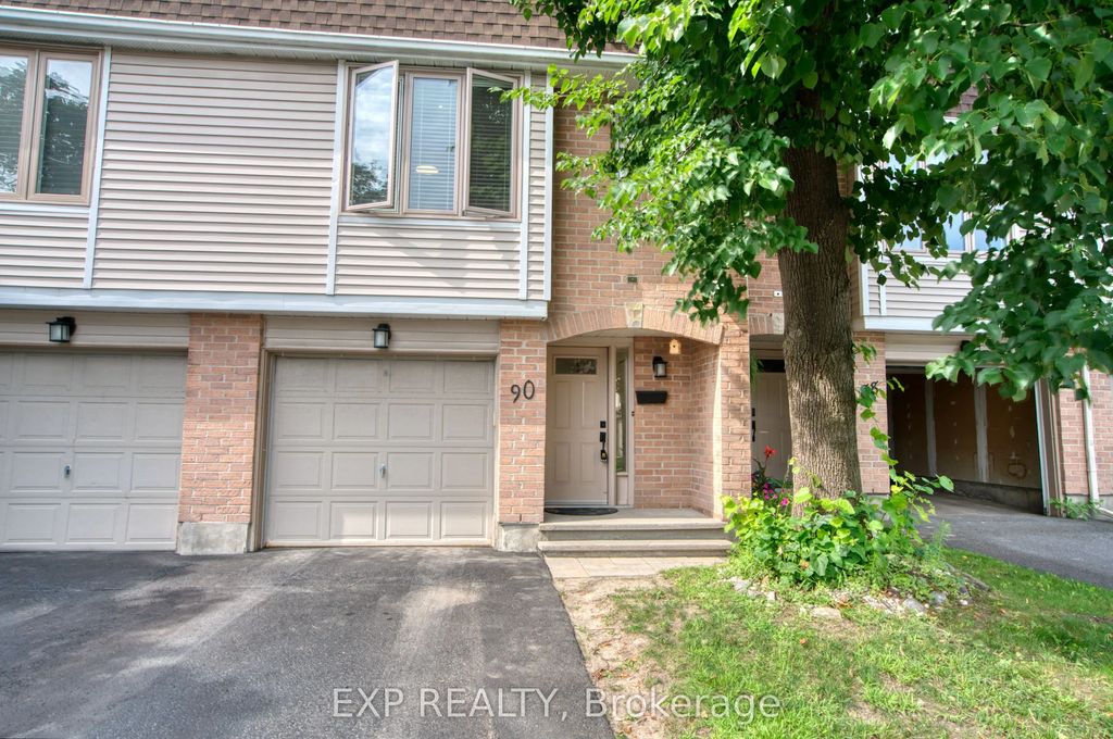 90 Lightfoot Place 75, Kanata