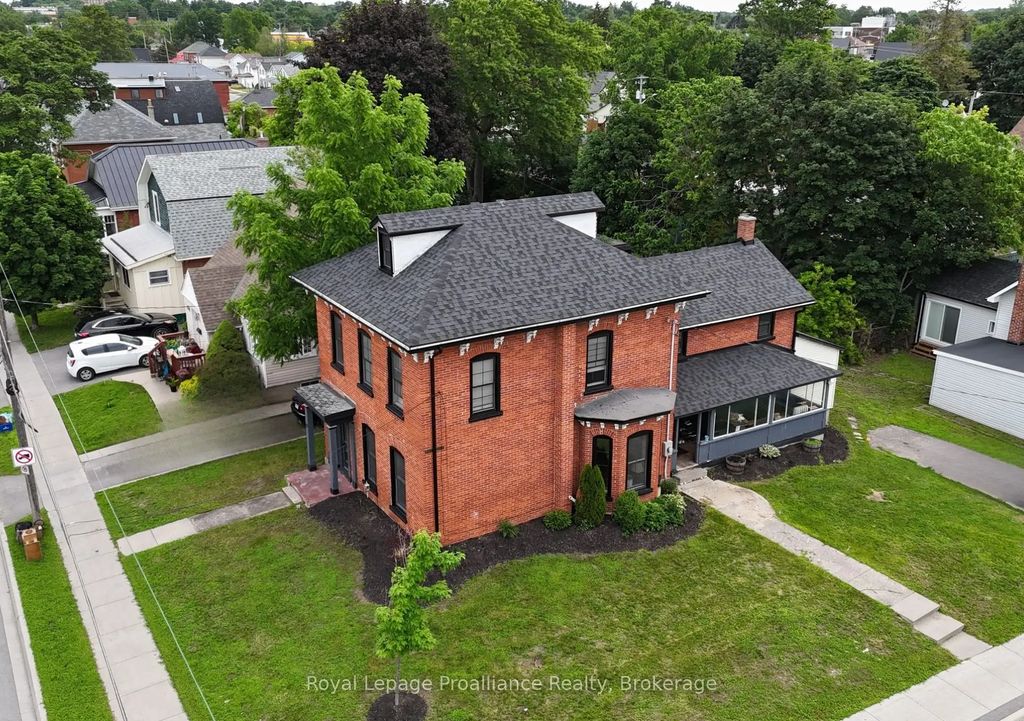83 Cedar Street, Belleville