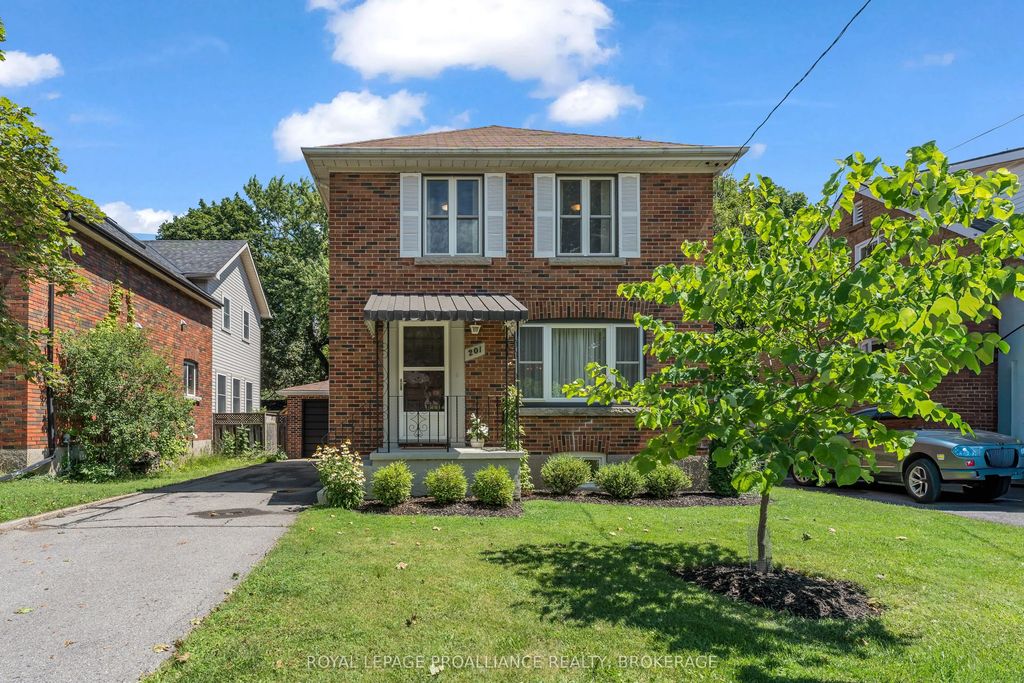 201 Willingdon Avenue, Kingston