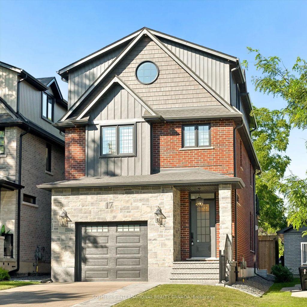 17 Avondale Avenue S, Waterloo