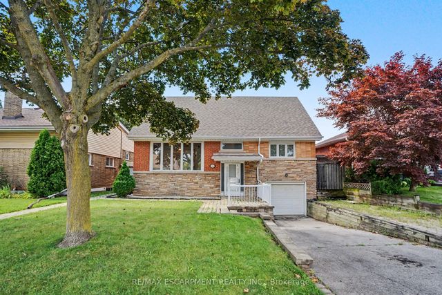 100 Hardale Crescent, Hamilton