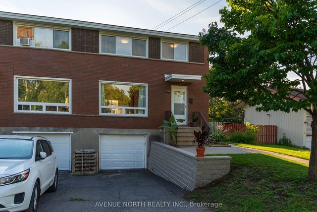 2732-2730 Colman Street, Billings Bridge - Riverside Park and Area