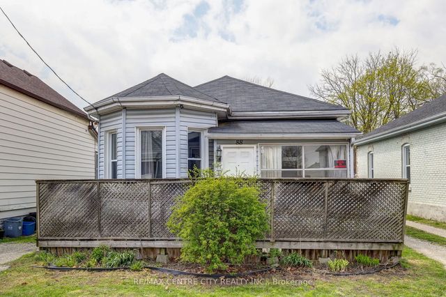 88 Flora Street, St. Thomas