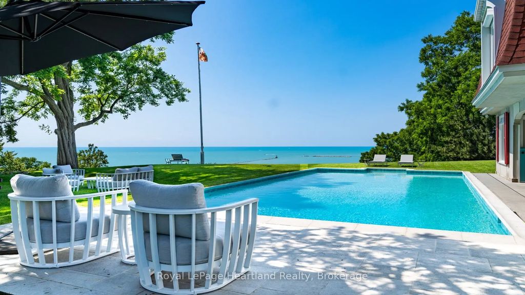 284 W Elgin Avenue W, Goderich