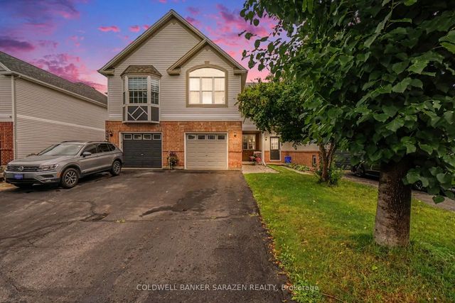 2020 Breezewood Street, Orleans - Cumberland and Area