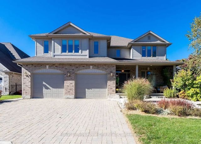 8 Zaduk Place, Guelph