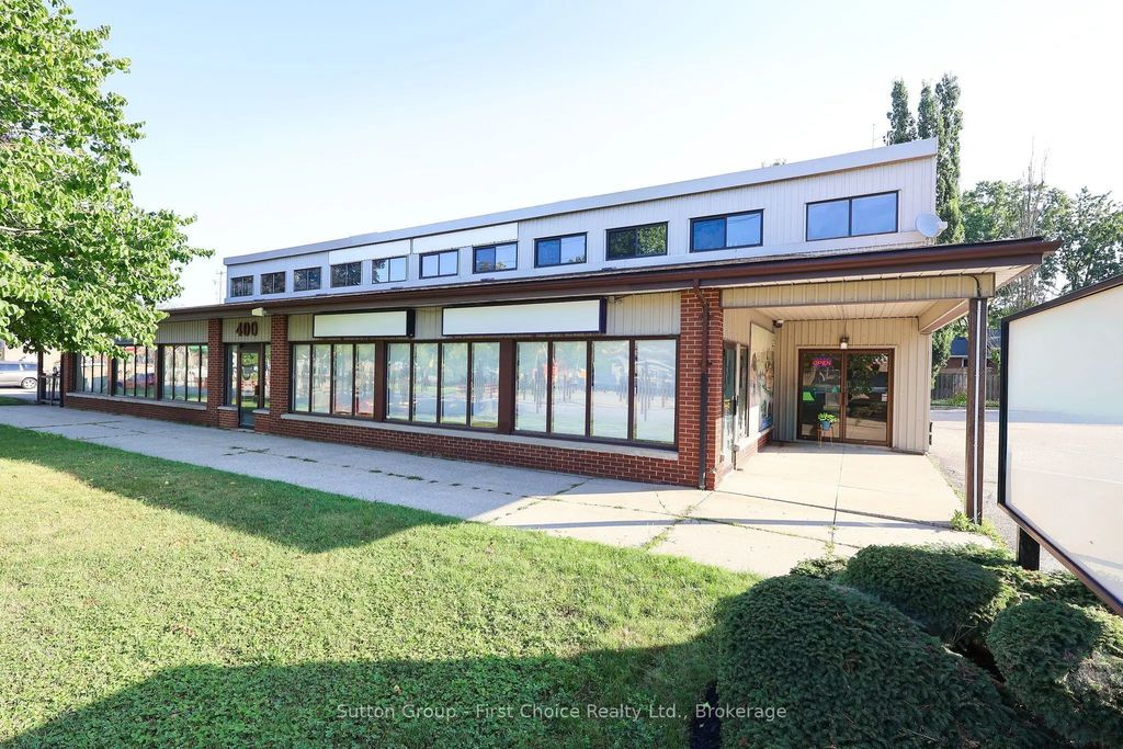 400 Huron Street, Stratford