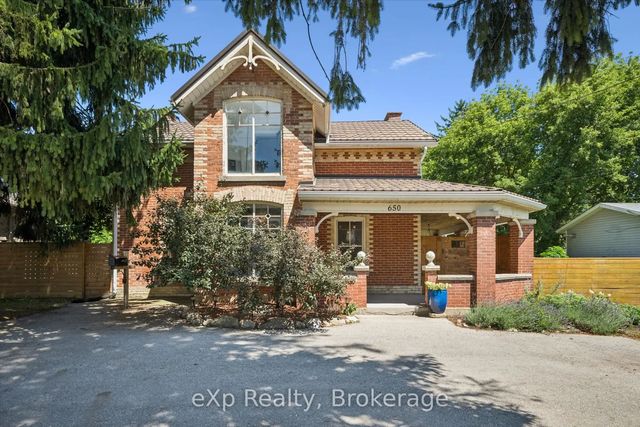 650 St David St, North Road, Centre Wellington