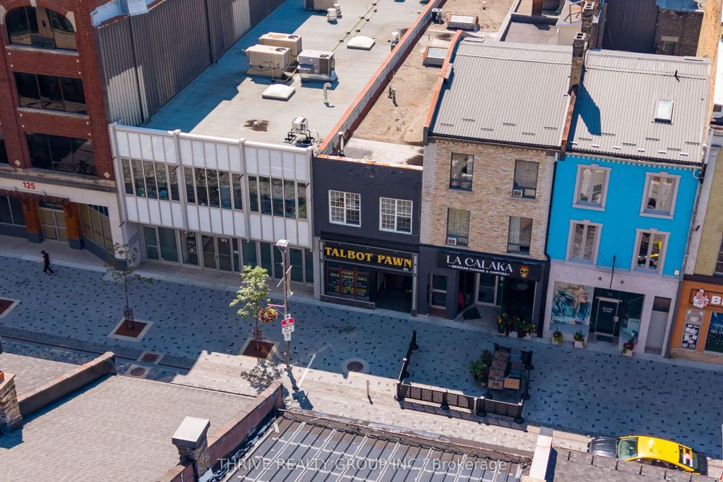 119 Dundas Street, London East