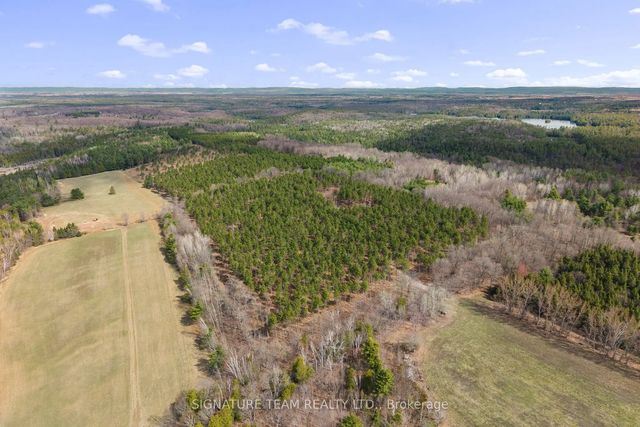 359 Dittburner Road, Whitewater Region