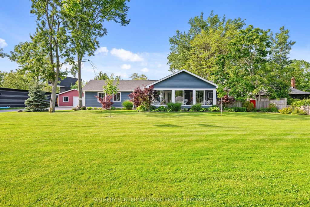 880 Edgemere Road, Fort Erie