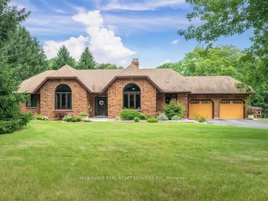 1514 Longwoods Road, Southwest Middlesex