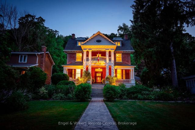 1050 4th Avenue W, Owen Sound
