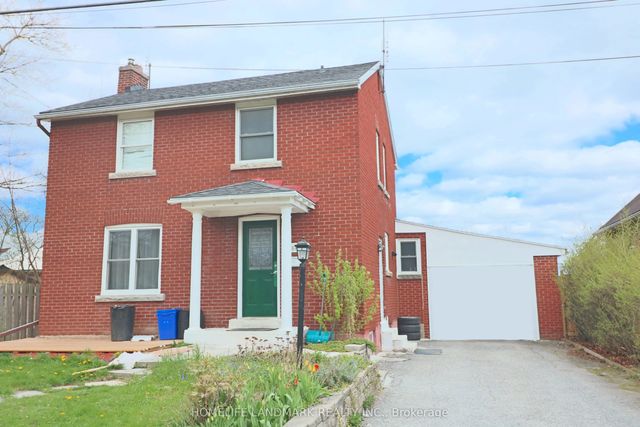 4664 Homewood Avenue, Niagara Falls