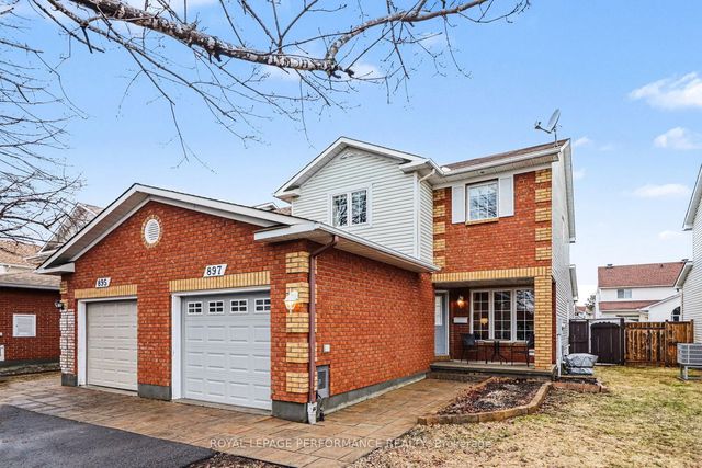 897 Paradise Crescent, Orleans - Cumberland and Area