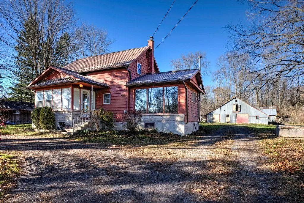 165 Mudcat Road, Belleville