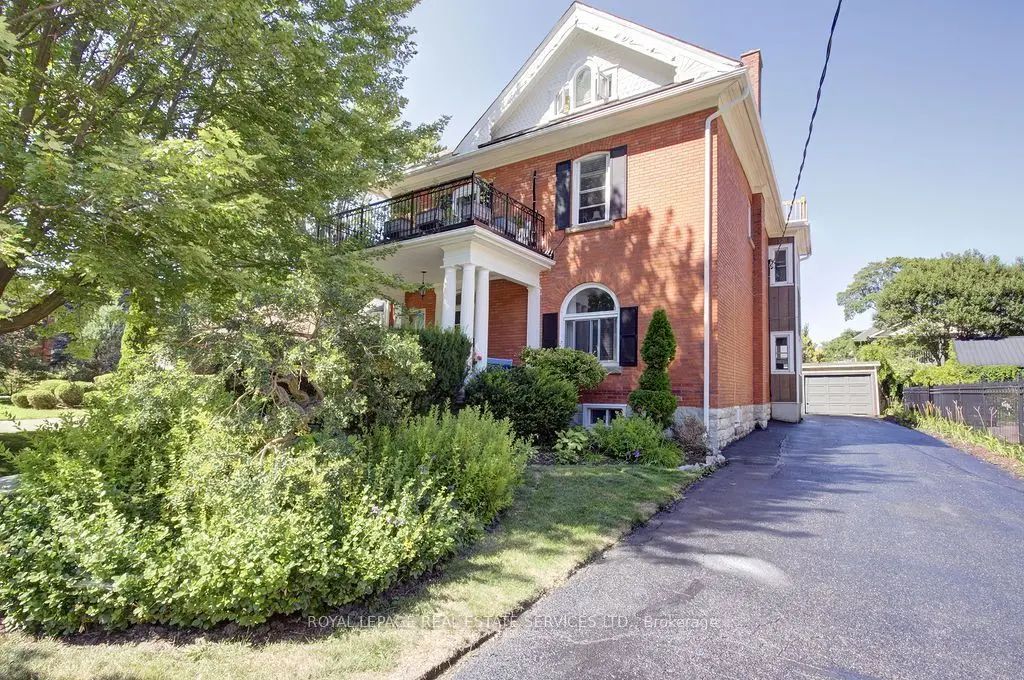 120 Hibernia Street, Stratford