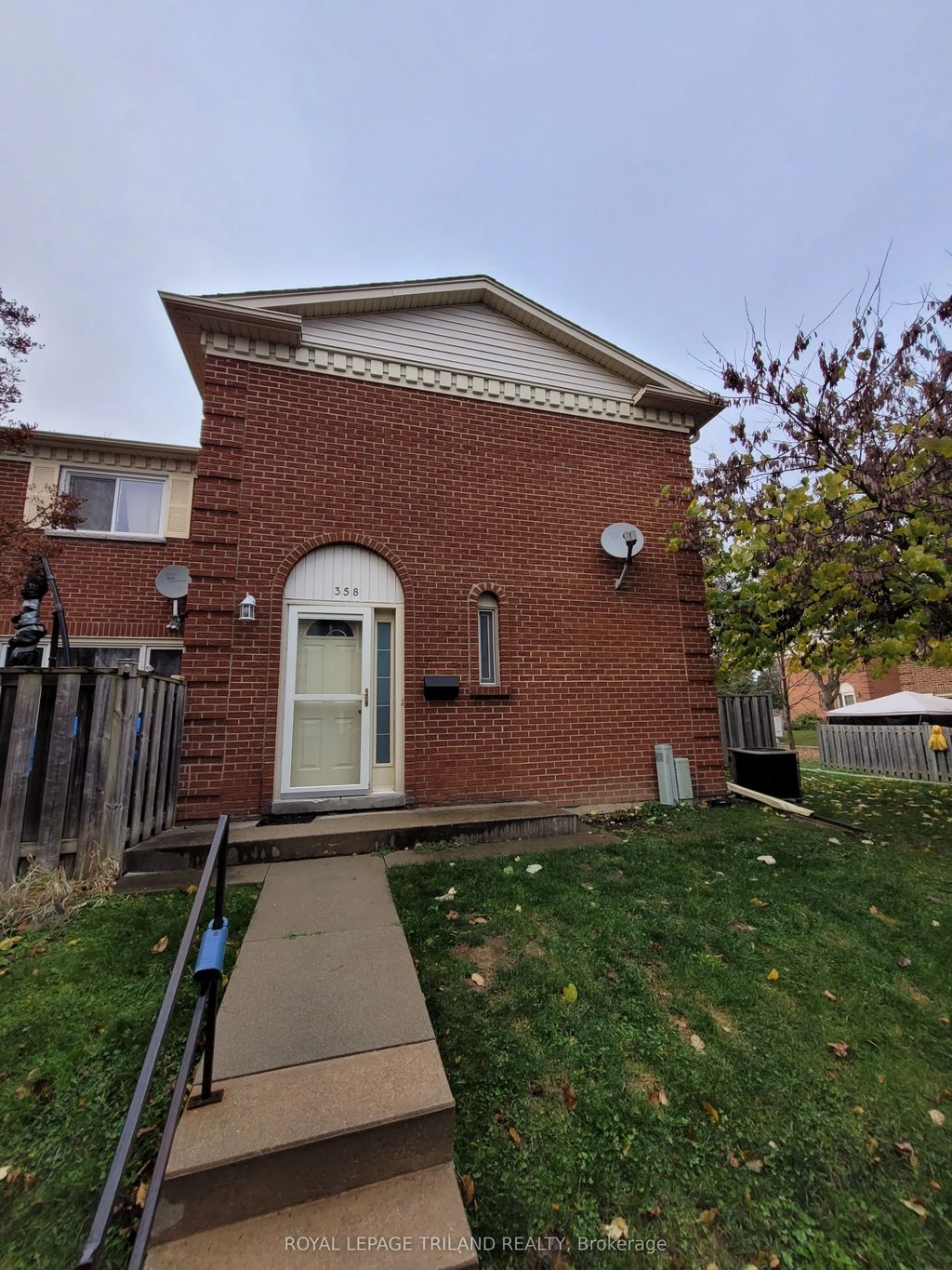 358 Homestead Court 7, London North